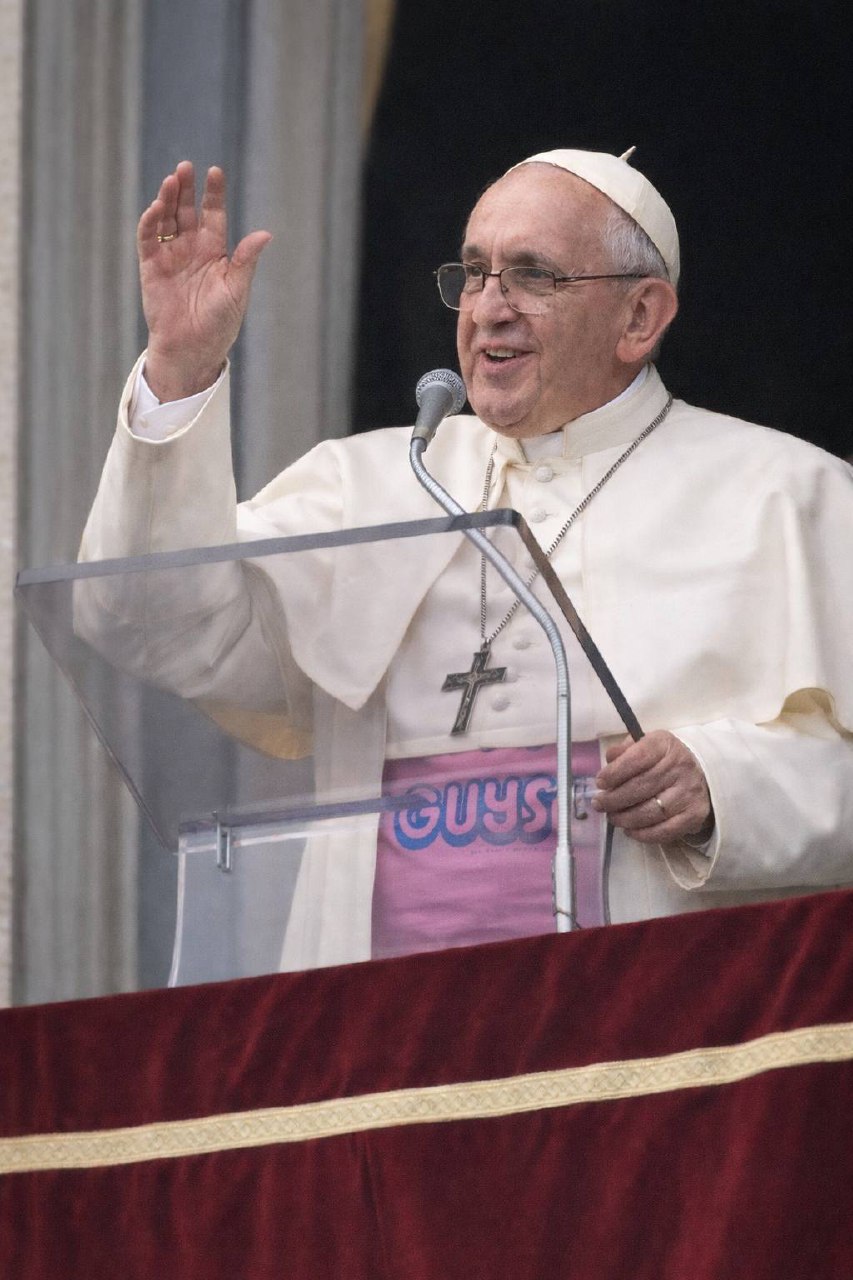 Pope Francis wearing FRIES BEFORE GUYS